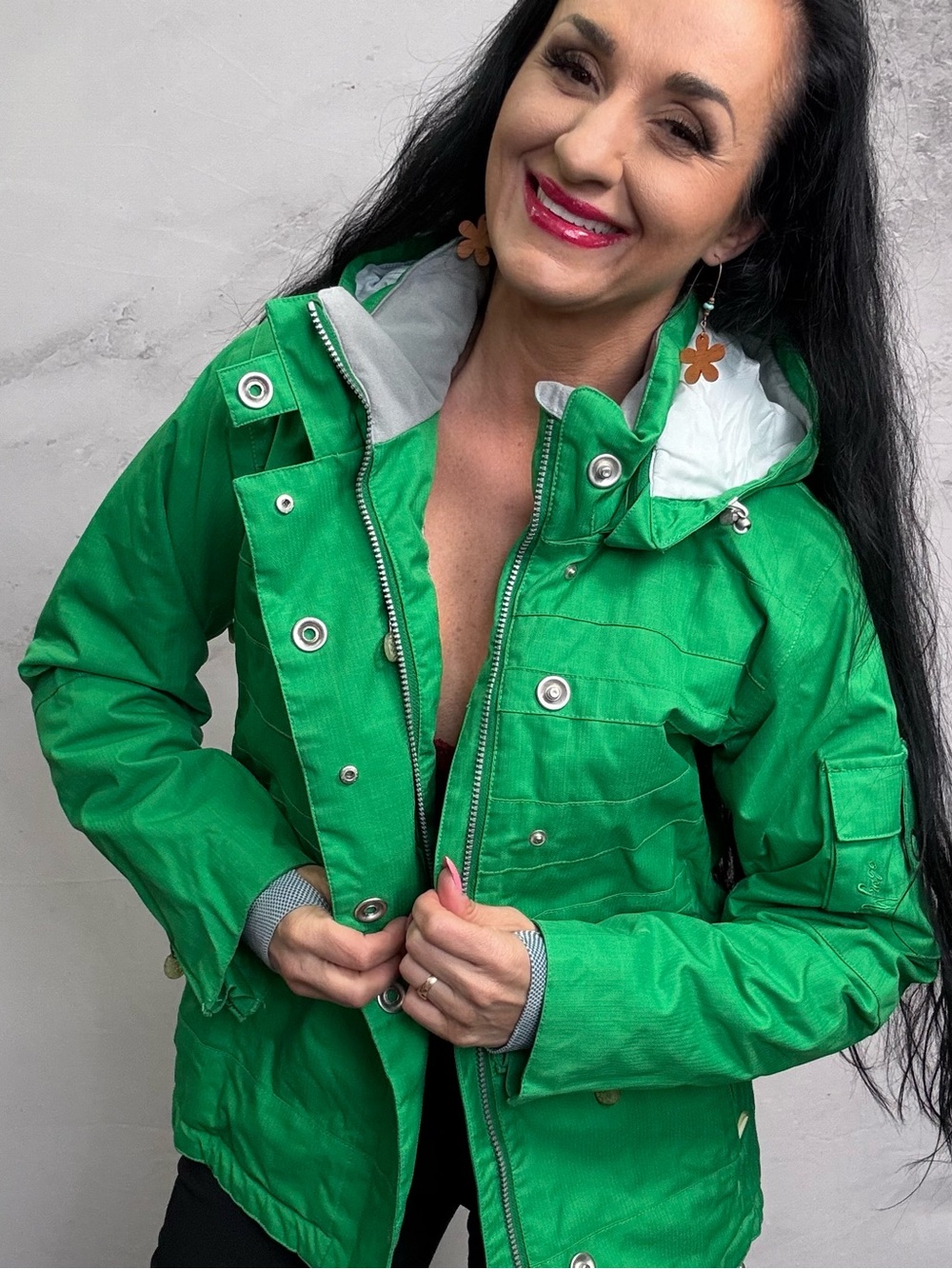Obermeyer Vivid Green Hooded Utility Jacket - Picture 2 of 6